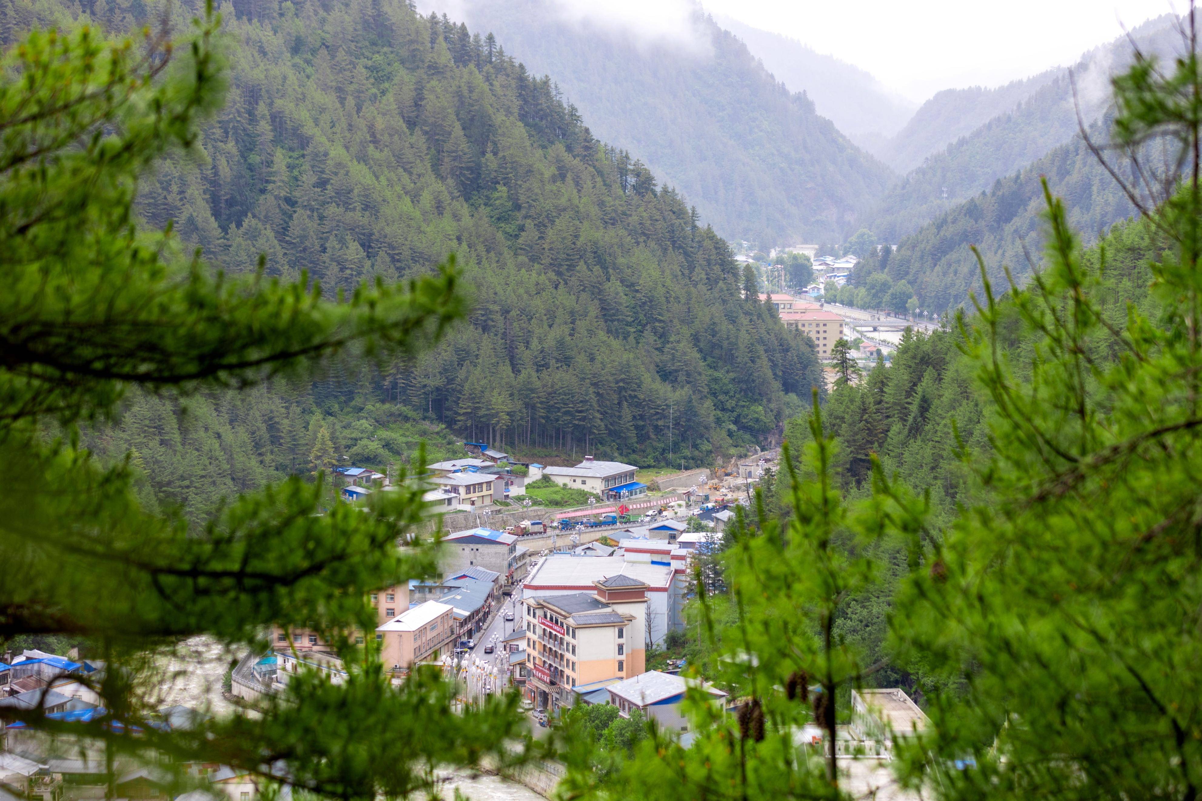 西藏秘境喜马拉雅五条沟,虽没九寨沟出名,却有世界级旷世美景_吉隆县