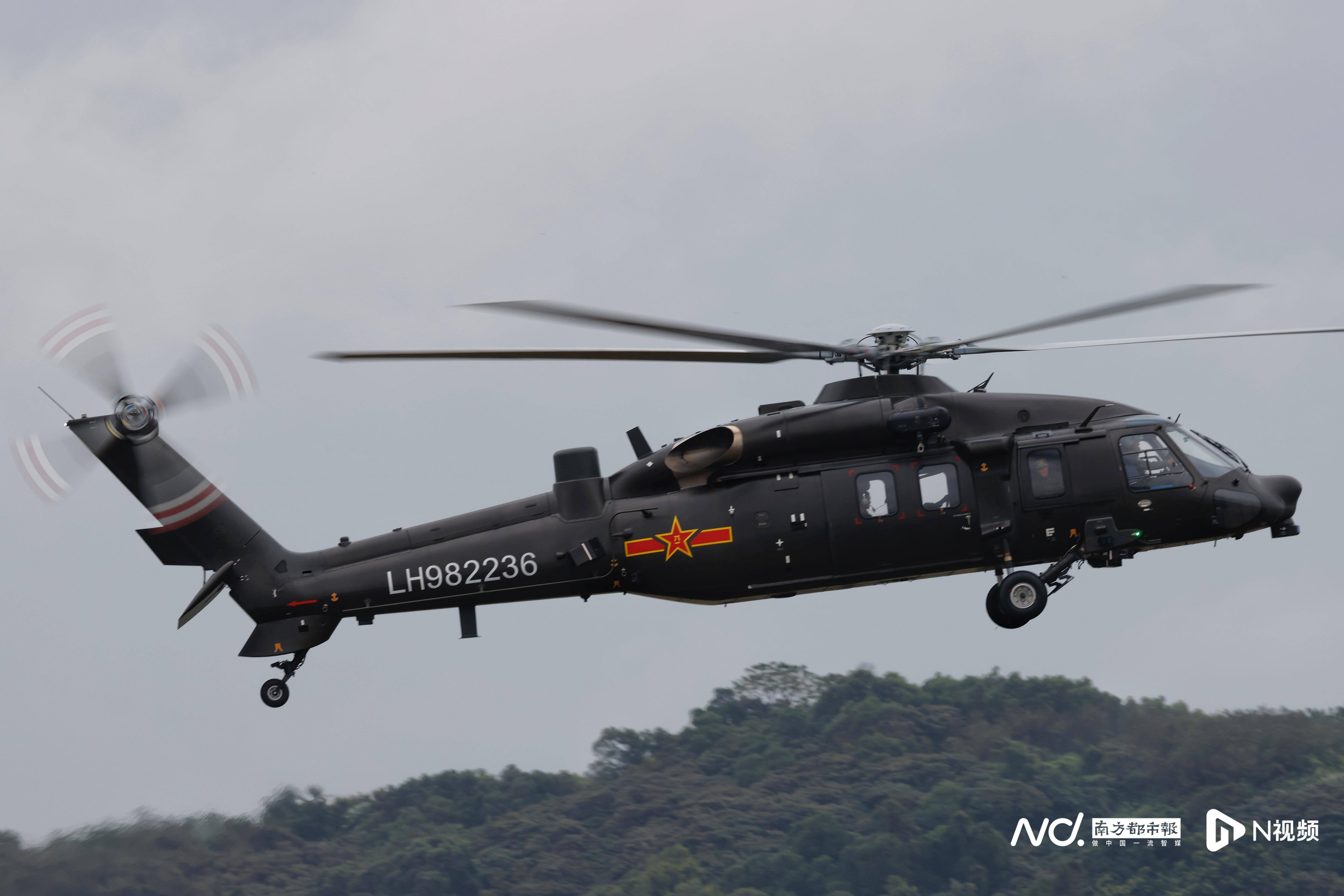 直-20已抵达广东珠海,将首次亮相中国航展_黎湛_南都_摄影