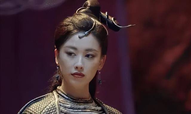 鹿鼎记:苏荃为教主夫人,为何会甘心嫁给韦小宝?