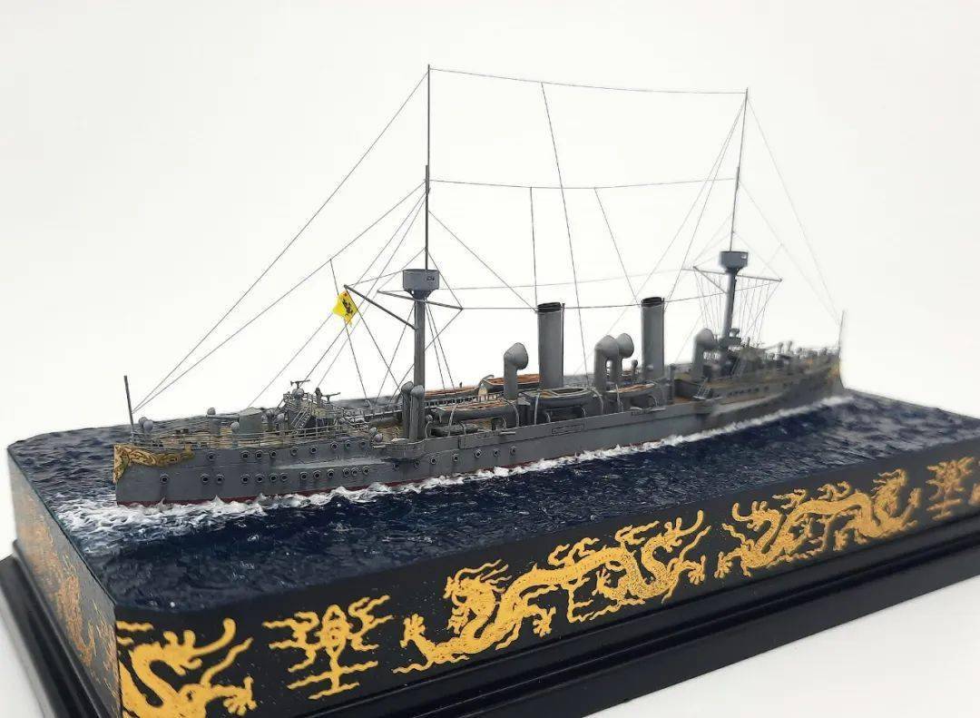 与大家共同欣赏在获得了thomas先生的授权后北洋舰队防护巡洋舰 海容