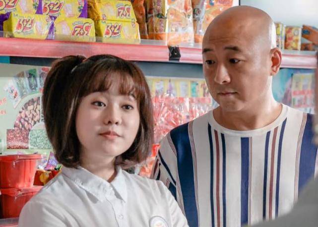 《爸爸来了》上映,逗比父女灵魂互换爆笑治愈,周晓鸥变单亲爸爸_晓晓