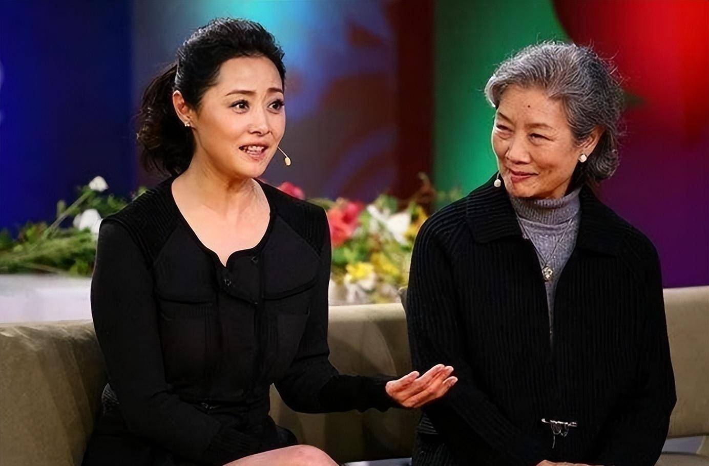 吕中:嫁同学恩爱一生,一双儿女事业有成,儿媳是我的骄傲_吴桂苓_北京