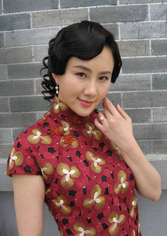 《风雨上海滩》定档,靳东张歆艺主演,曾被誉为中国版