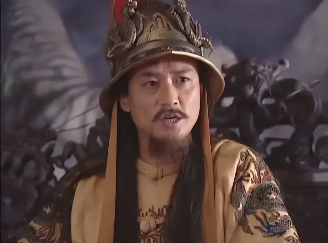 反观洪秀全杨秀清等太平天国的上层领袖们,他们不仅像清朝的皇帝贵族