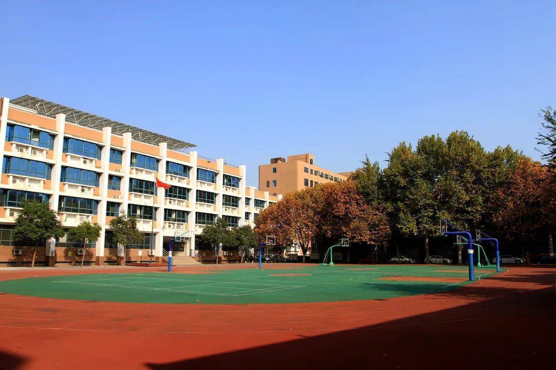 郑州回民高级中学图片