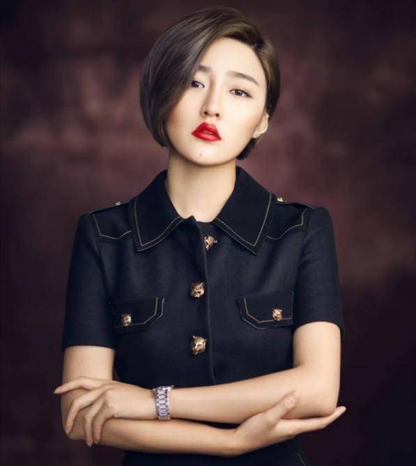 昔日小品王赵本山与徒弟反目,被爆不忠诚公司女艺人_娇娇_徒孙_传媒