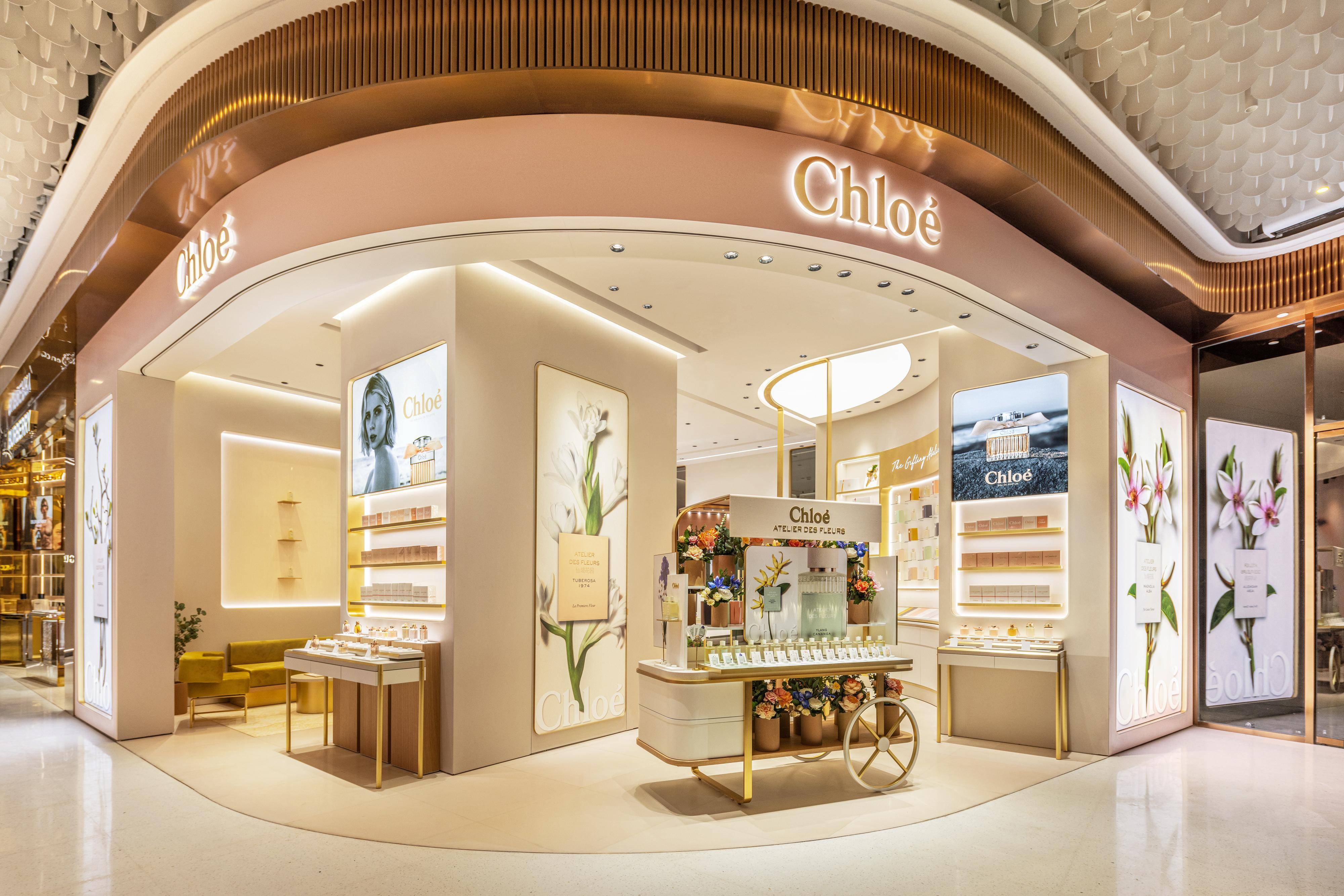 蔻依成都ifs香氛精品旗舰店正式启幕,开启西南浪漫叠香之旅_花园_仙境