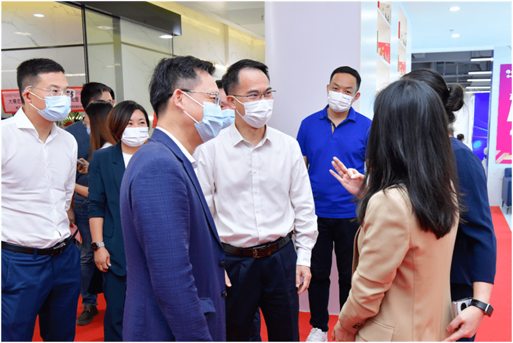 珠海市委常委,香洲区委书记李伟辉,香洲区委副书记,区长刘齐英,香洲区