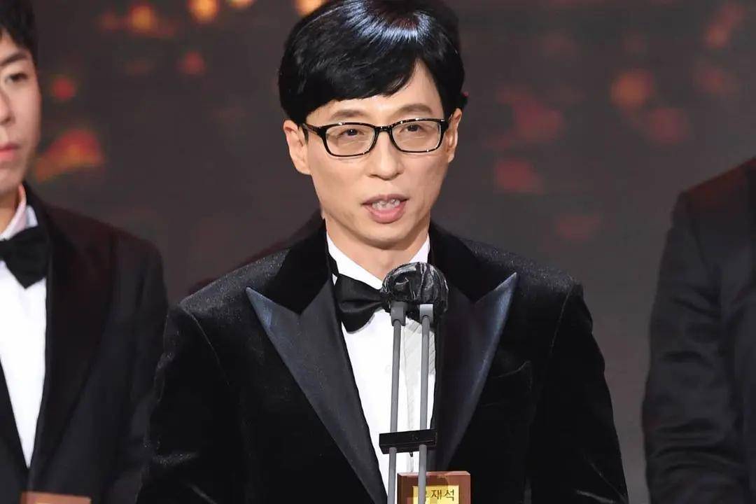 rm资讯:钟国sbs演艺大赏!haha 星嫂 ins更新_running_man_柳贤振