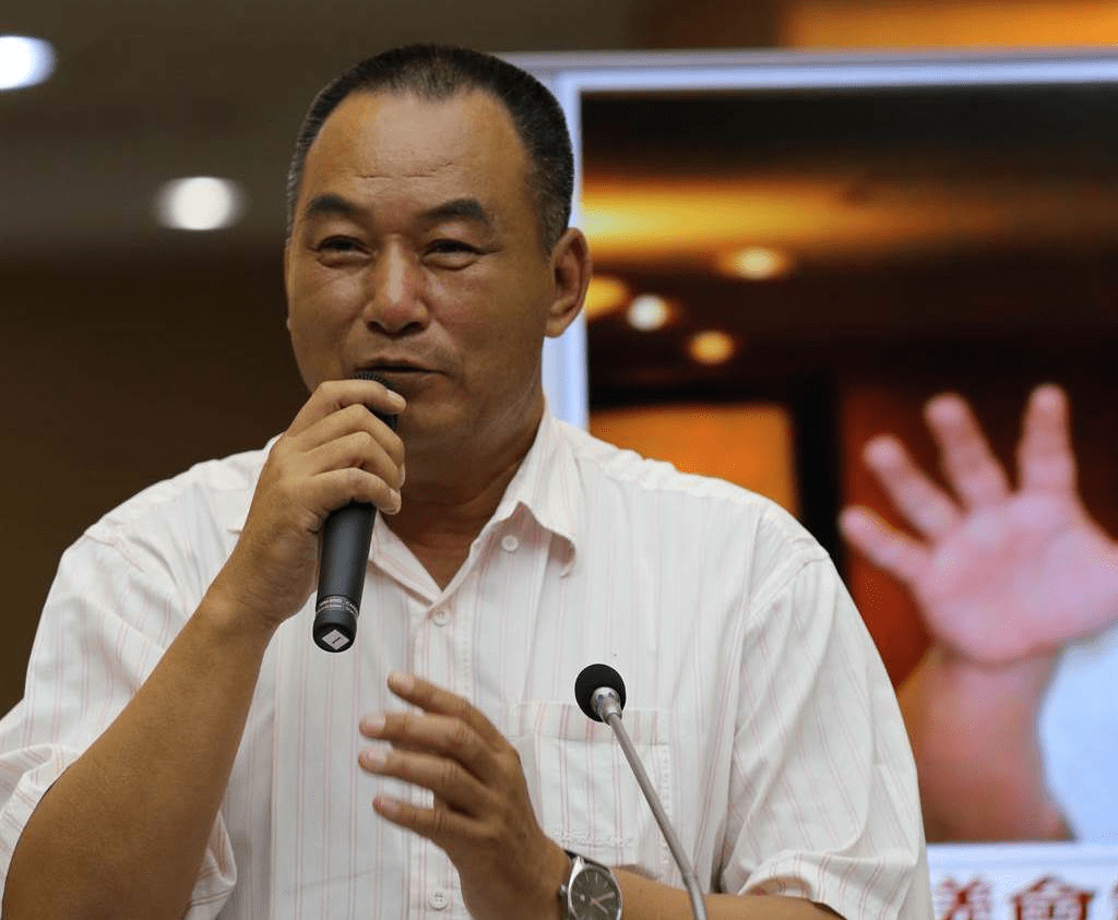 台南市议员服务处被扫射30枪