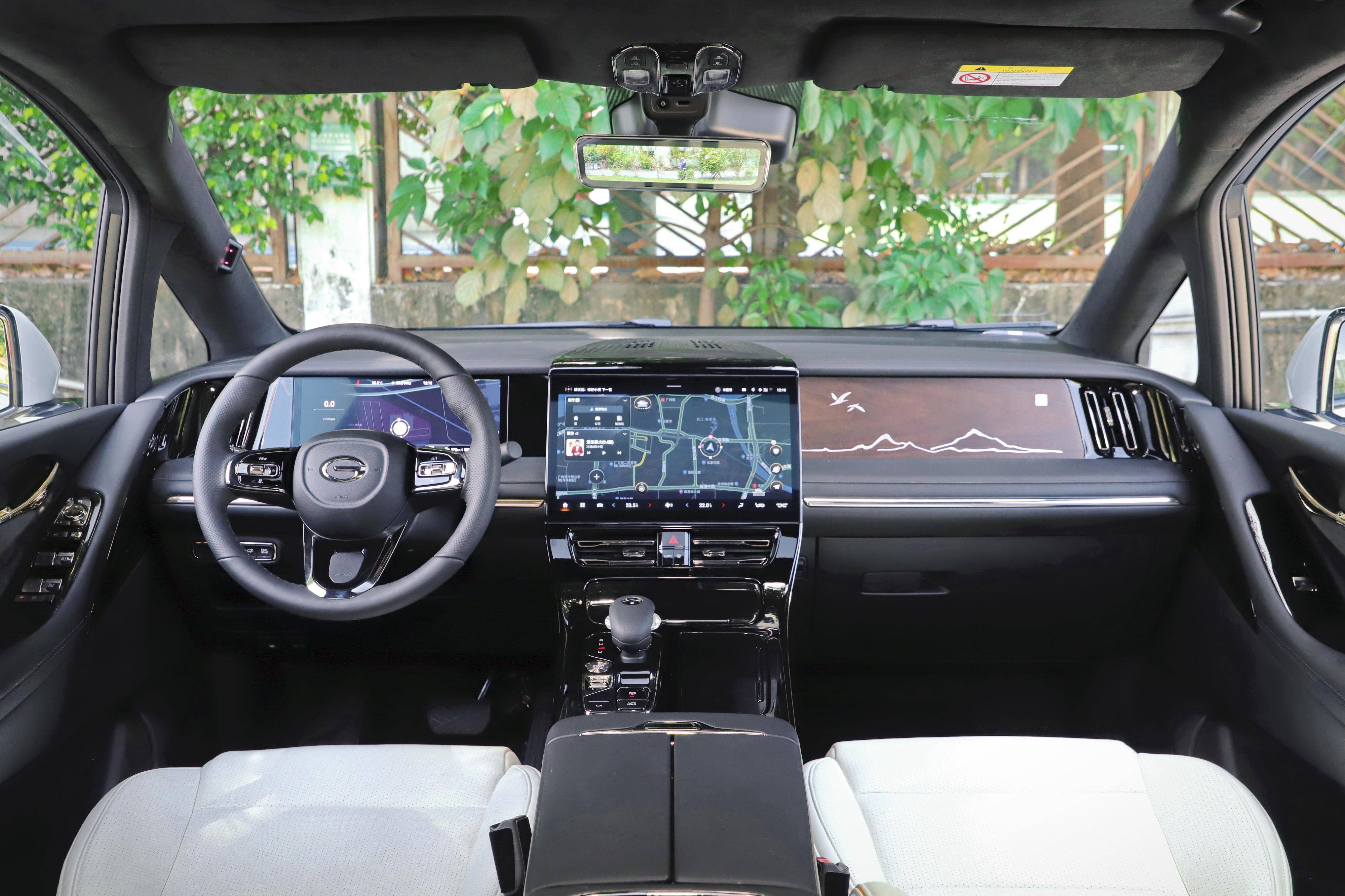 传祺m8宗师系列,看性价比首推旗舰版,28.98万元