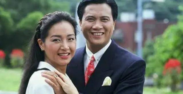 恬妮恬妞:姐姐拍时尚片后嫁良夫,妹妹2婚2离,今62岁孤身一人_岳华