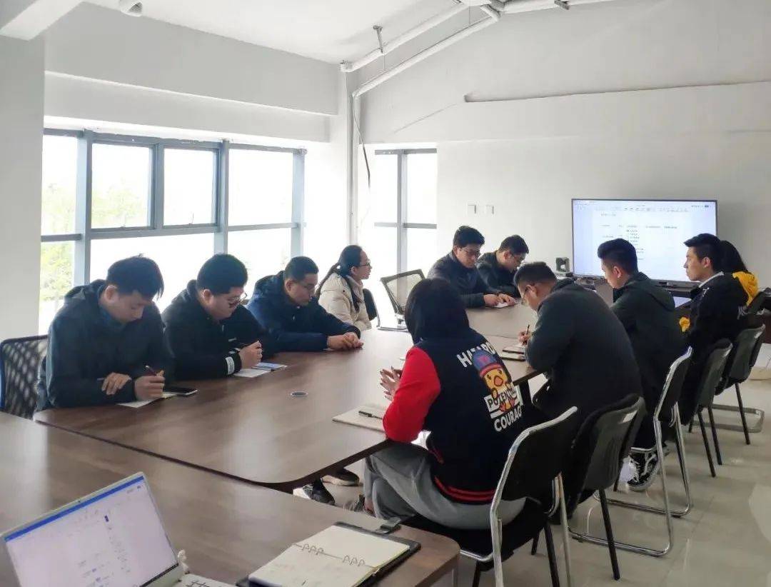 正青春——这群90后的创业人（二）_盛途_离开_企业