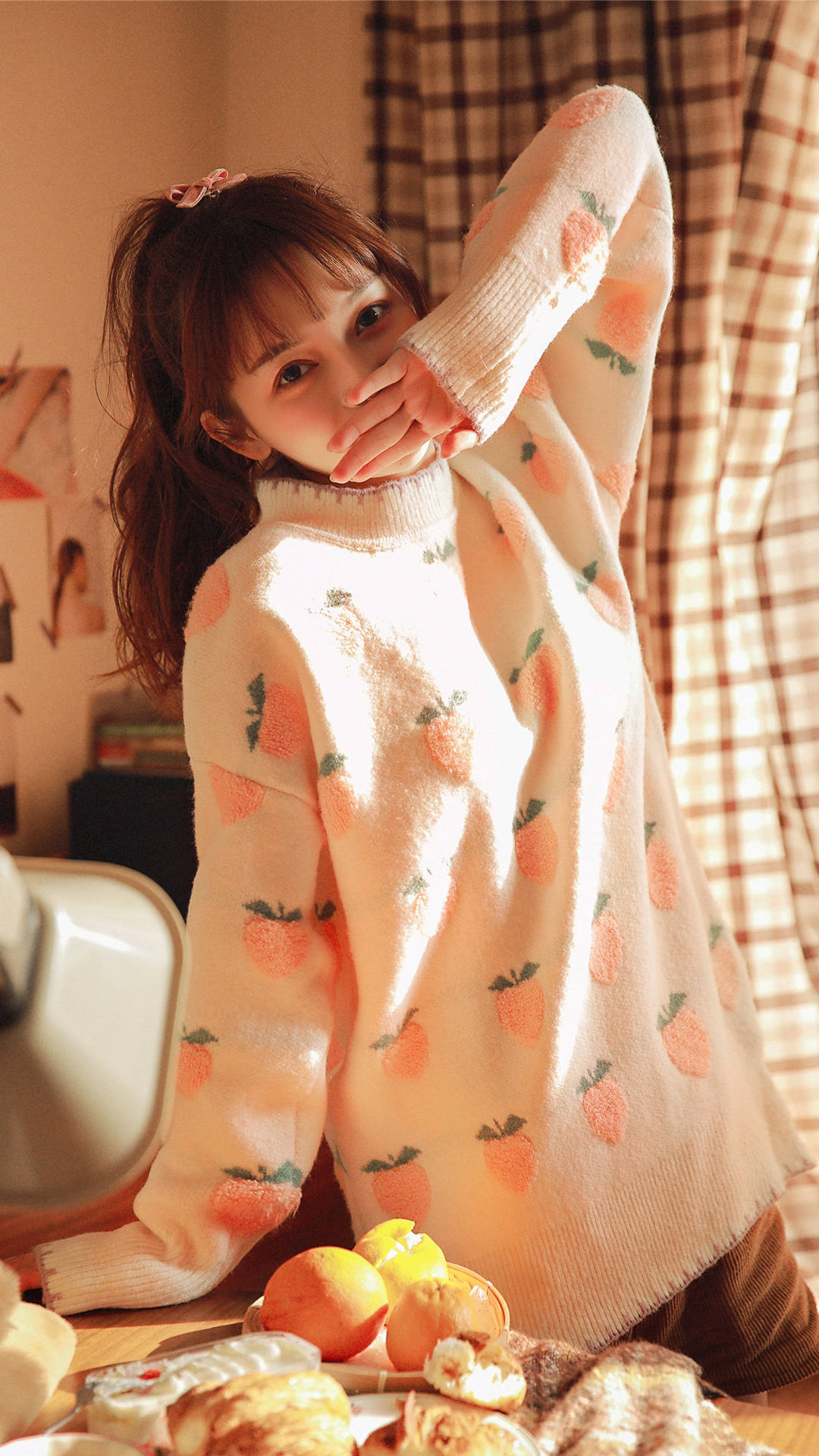 温暖美女亮丽毛衣高清养眼壁纸