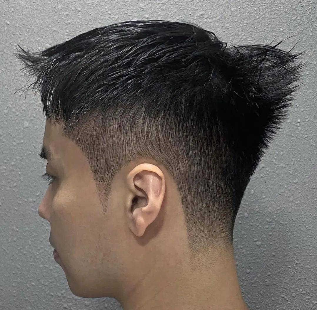 "鸡尾头"_中国_发型_形象