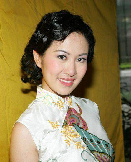 "放肆生长"叶璇:内涵霍建华讽刺肖战德不配位,拒绝哈佛牵手吴京_男友