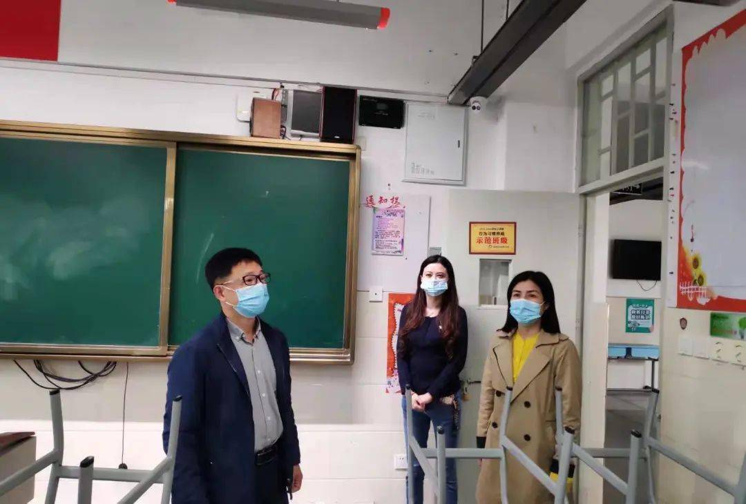 奋进四十载61屏安 71 | "安"心守护 "净"待归来——福州屏东中学