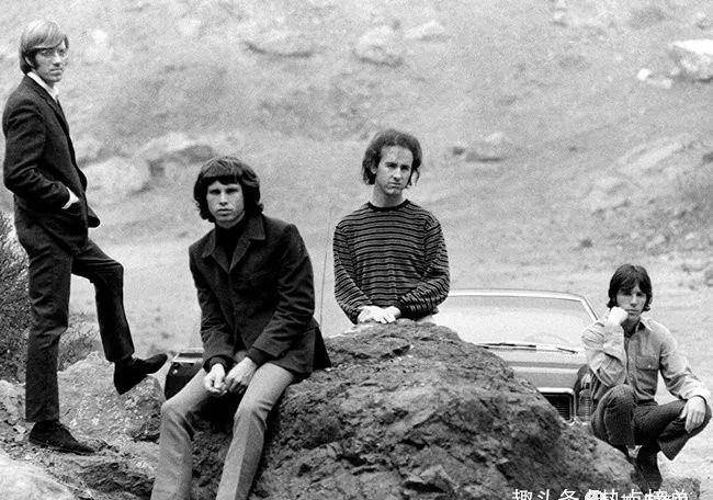 美国乐队组合排行榜_美国杂志《esquire》评选历代最佳组合TOP10防弹少年团入选