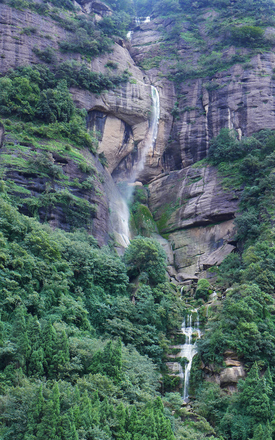 【跟随诗仙去旅行】尔来四万八千岁 ,不与秦塞通人烟_李白_四川_剑阁