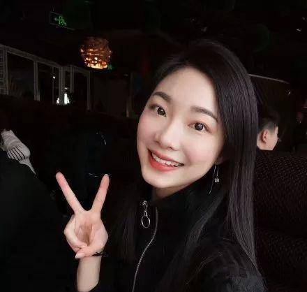 还不乏行业顶尖的舞者朱晗,林清景,曾明,刘芳,张娅姝,李响等和正值