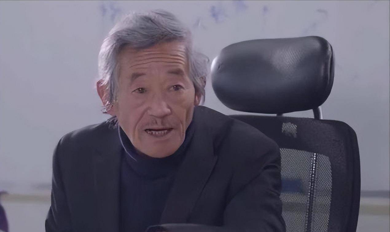 此后多年也很少能看见他出现在荧幕中,直到2014年,他在《湄公河大案》