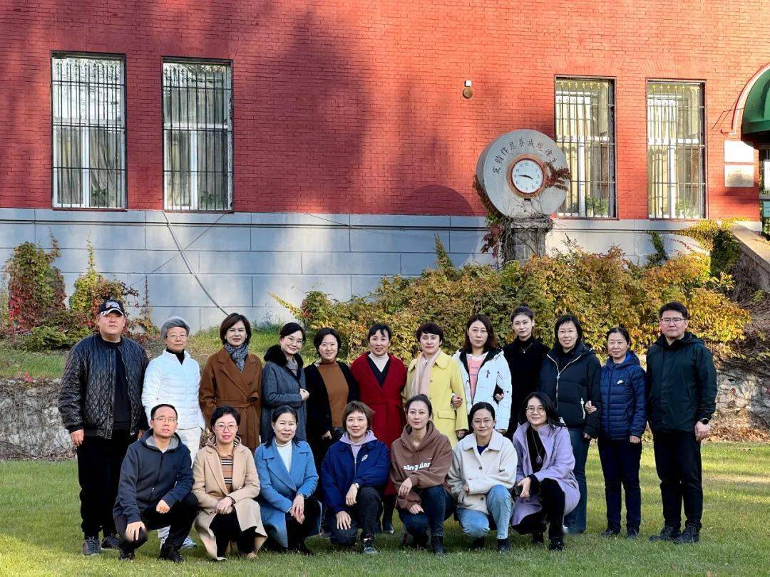 教学研究||大连市第二十四中学英语组马军老师和牟正蓬老师在大连市