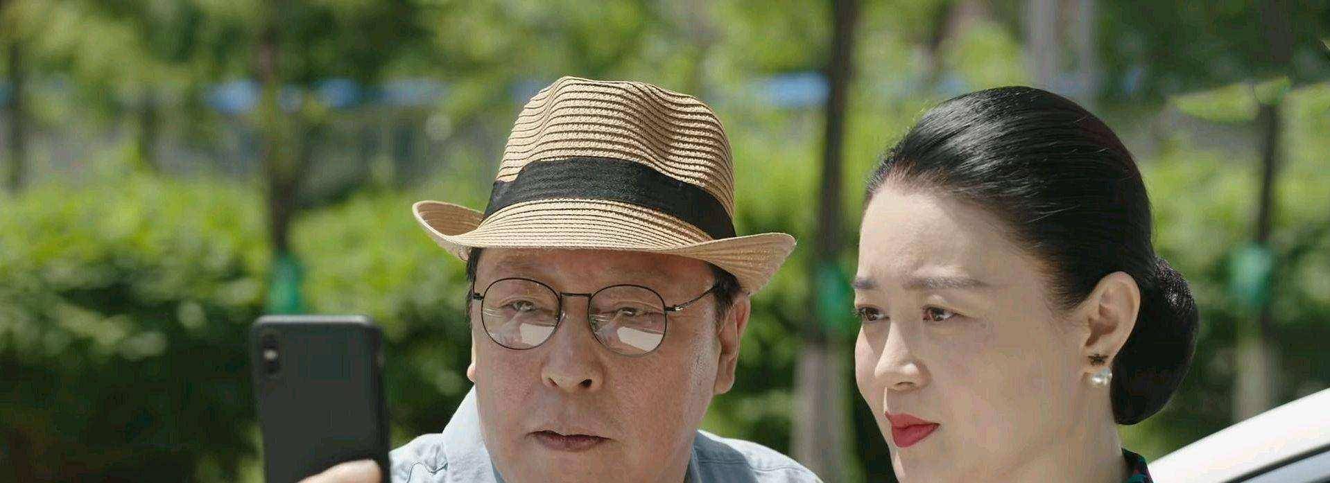 乡村爱情最性感的两个角色:老有关婷娜,小有黄一芝_剧中_杨晓燕_冯溪