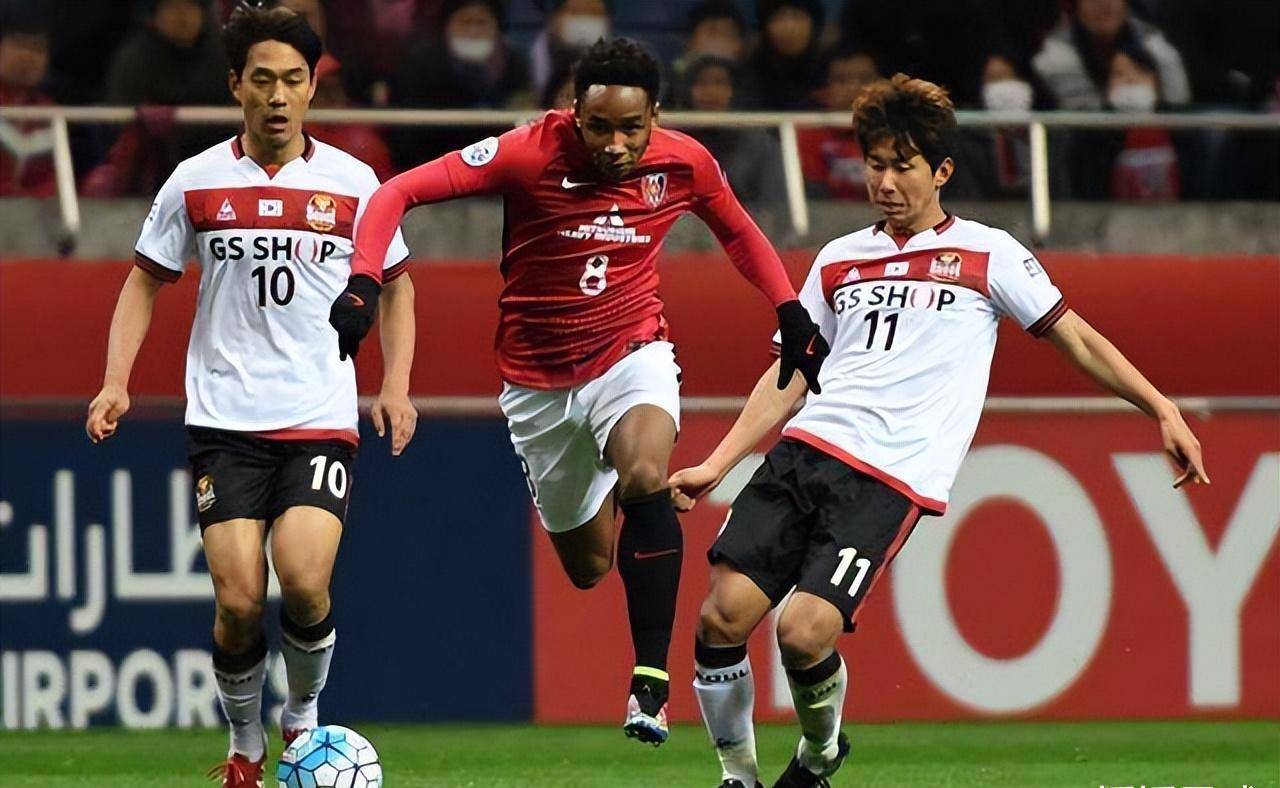 今日足球:冈山绿雉对阵仙台七夕,浦和红钻对阵大阪樱花_比赛_联赛