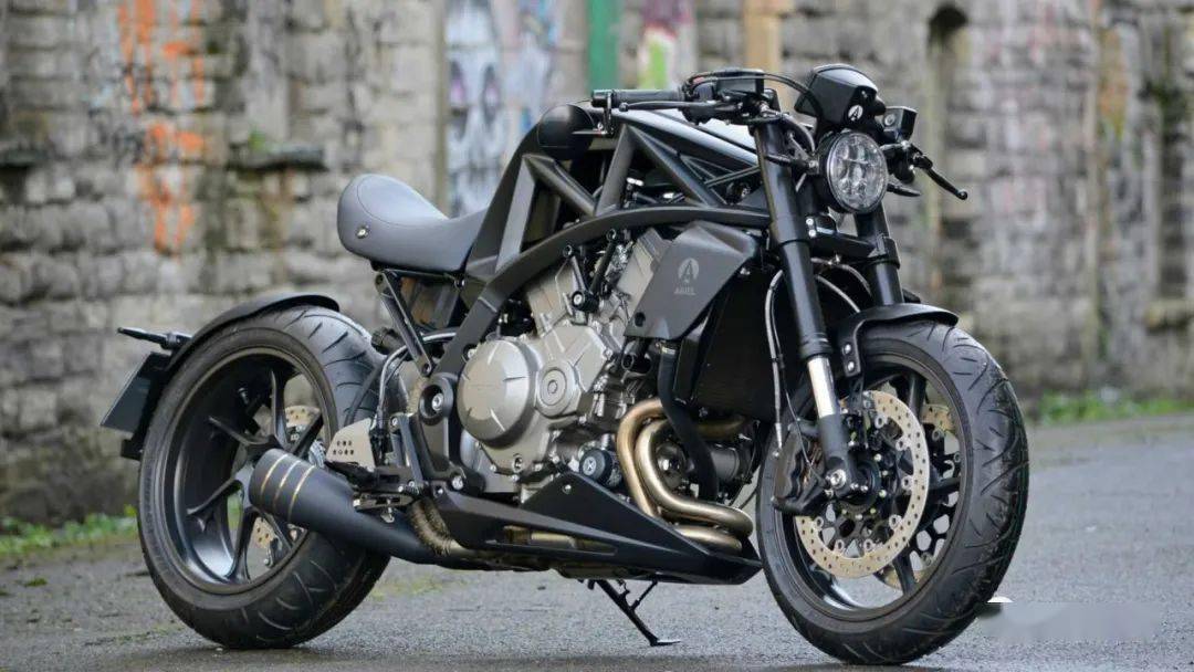 Ariel Motor推出Ace Black Edition复古机车,限量5台,搭载本田172匹V4引擎 | 酷乐机车_搜狐汽车_搜狐网