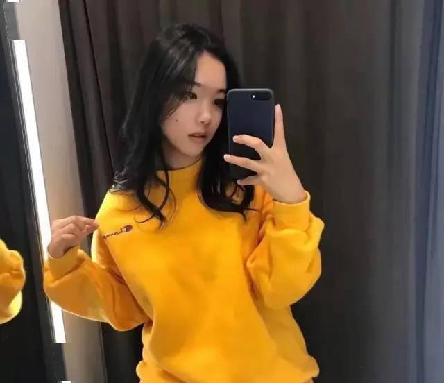 【冠军champion卫衣】69元1件,109元2件情侣卫衣!