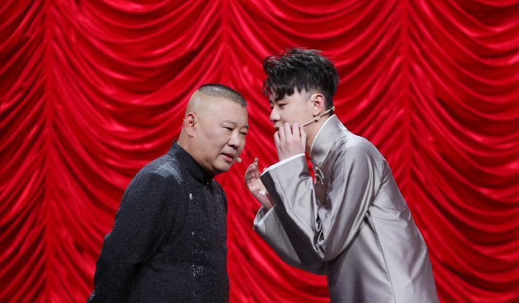 郭德纲接受采访大倒苦水:因为教秦霄贤规矩,被网友说是封建余孽_徒弟