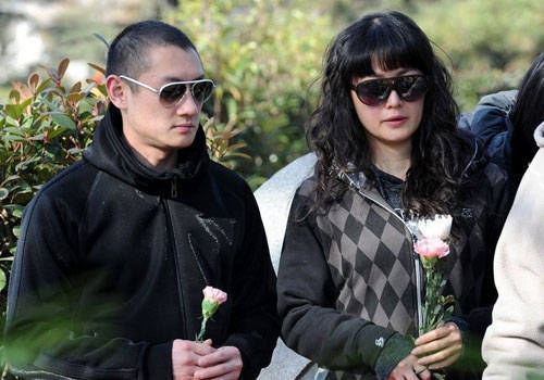 方瑜扮演者李钰:与黄晓明相恋无果,33岁身穿婚纱下葬_汪雨_感情_剧中