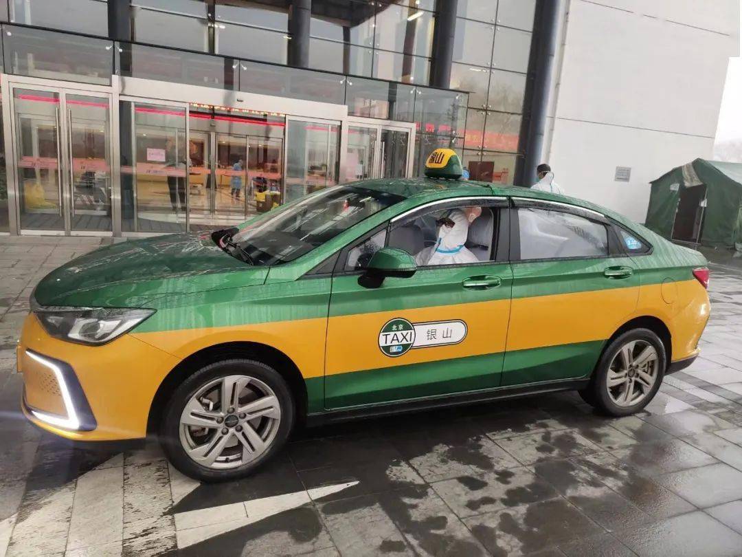 派出2批共127辆出租车进驻千子桐酒店北京温都水城湖湾酒店等6家酒