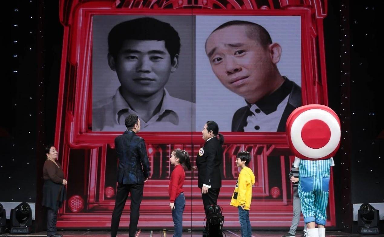 白凯南出生演艺世家,爷爷喜欢京剧,父亲白云是喜剧演员,也是一位美声