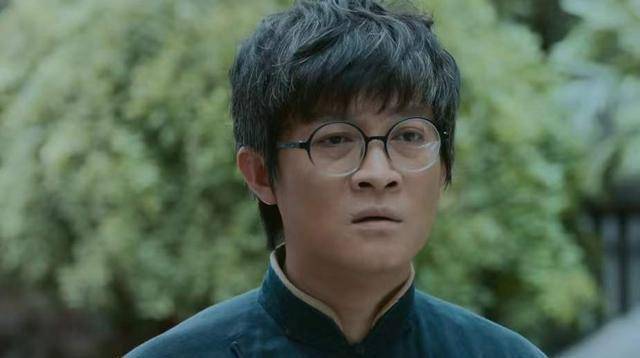 刚开播就拿下飙升榜第一,杨志刚的这部新剧为什么这么"横"?