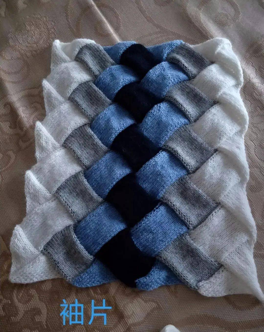 海浪花美衣:只要会上下针并针就能够完成(附图解)_方块_三角形_时候