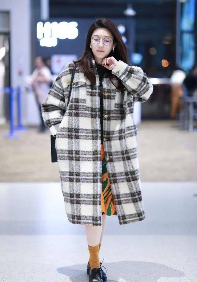 江疏影也难逃发福!