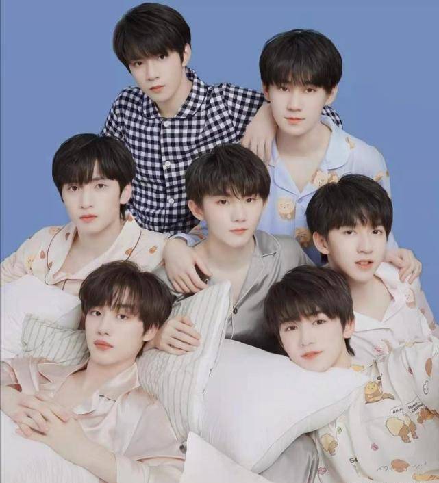 时代少年团出道两周年四位成员发长文,严浩翔张真源很真诚_团体