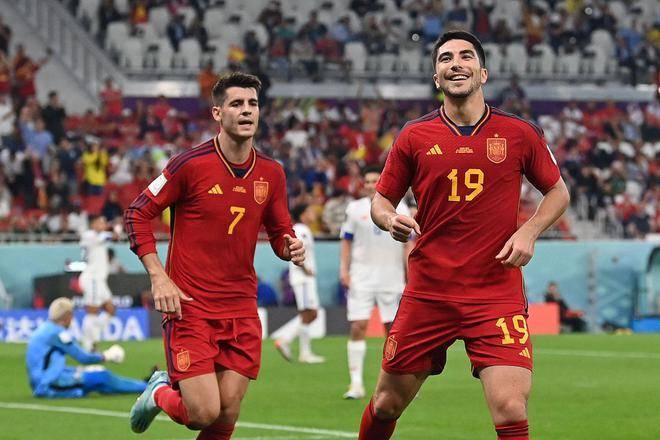 西班牙7-0!金童变帝星,一夜之间身价破亿?名记:加图索+皮尔洛 西班牙7-0!金童变帝星,一夜之间身价破亿?名记:加图索+皮尔洛