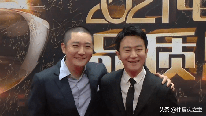 品质盛典:周深变身帅王子,王凯正装亮相,郭京飞光头造型最抢眼_电视剧