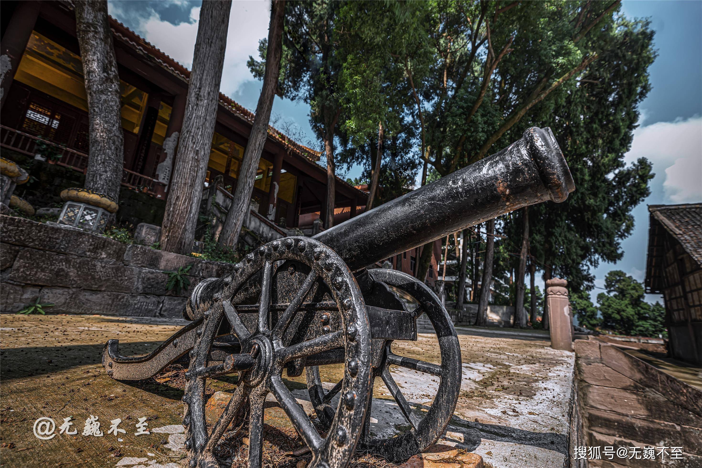 金堂炮台山——药师佛道场,宋代古刹拈花寺