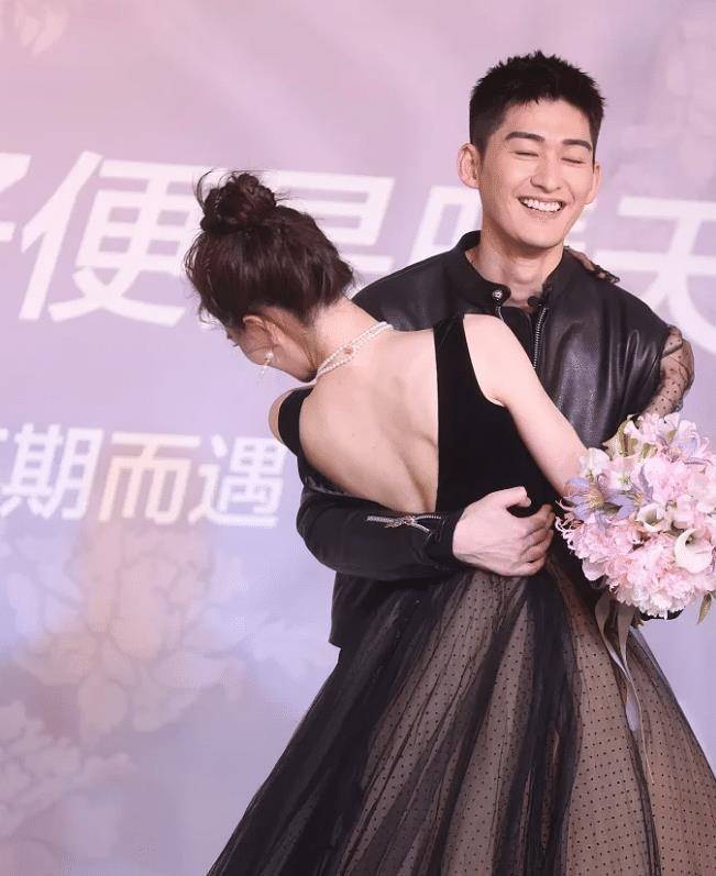 张翰怎么突然老了这么多?这是分手后遗症吗?_郑爽_恋情_徐璐