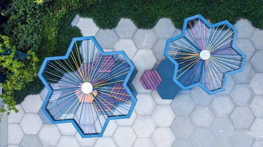 请看,廊架的戏剧性表演!_设计_空间_纤维