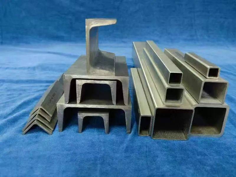 tc4,ta15等,锆及锆合金牌号有zr-1,zr-3等,产品可涵盖方管,矩管,l型材