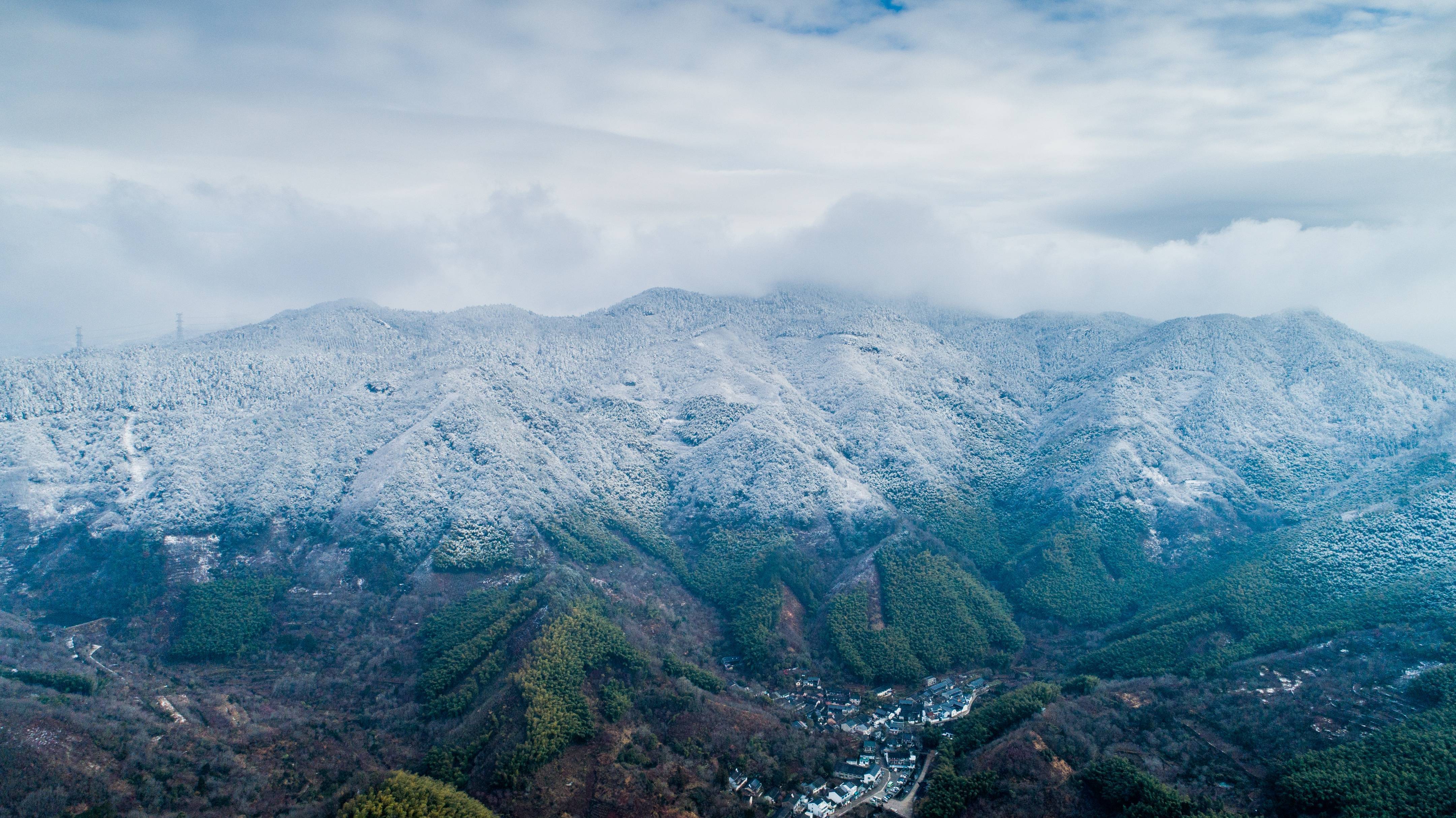四明山看雪景的地方图片