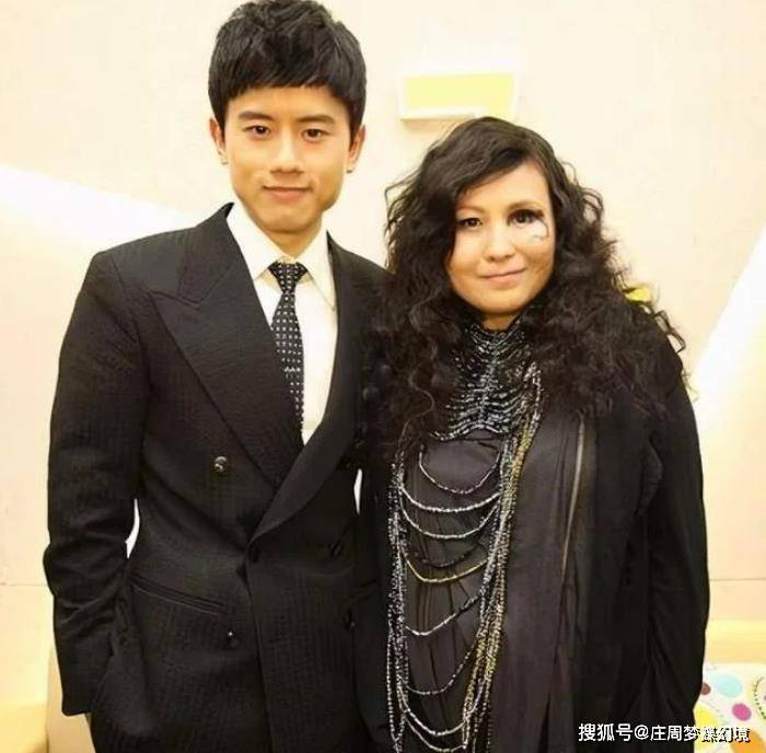 当年女歌手罗琦在生日宴上骂北京人,被马三砸瞎眼睛_向华强_白小航