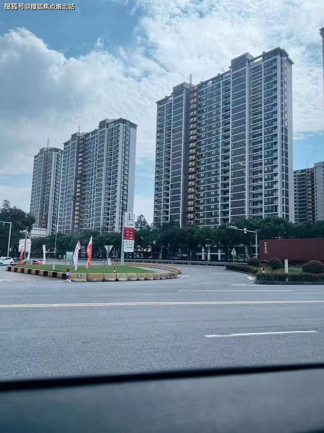 丨平湖蓝庭景园-售楼电话-楼盘详情_around_garden_to