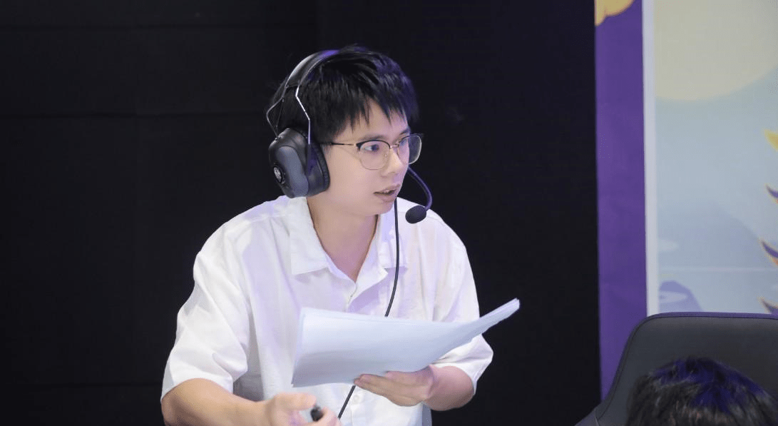 hero紫幻职业生涯尽毁,靠久诚,清融光环出名,却不珍惜首发_选手_女友