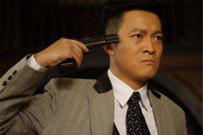 这个人就是杨志刚,提到他的名字,可能很多人不太清楚,如果说他演的