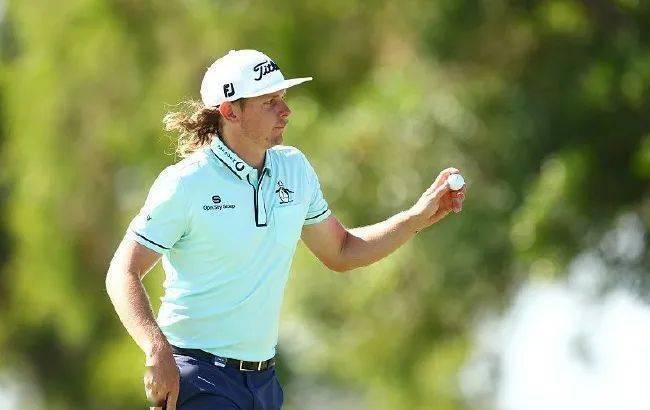 张进69杆领先三菱电机自动化公开赛首轮,00后职业新力量景泽宇交红字